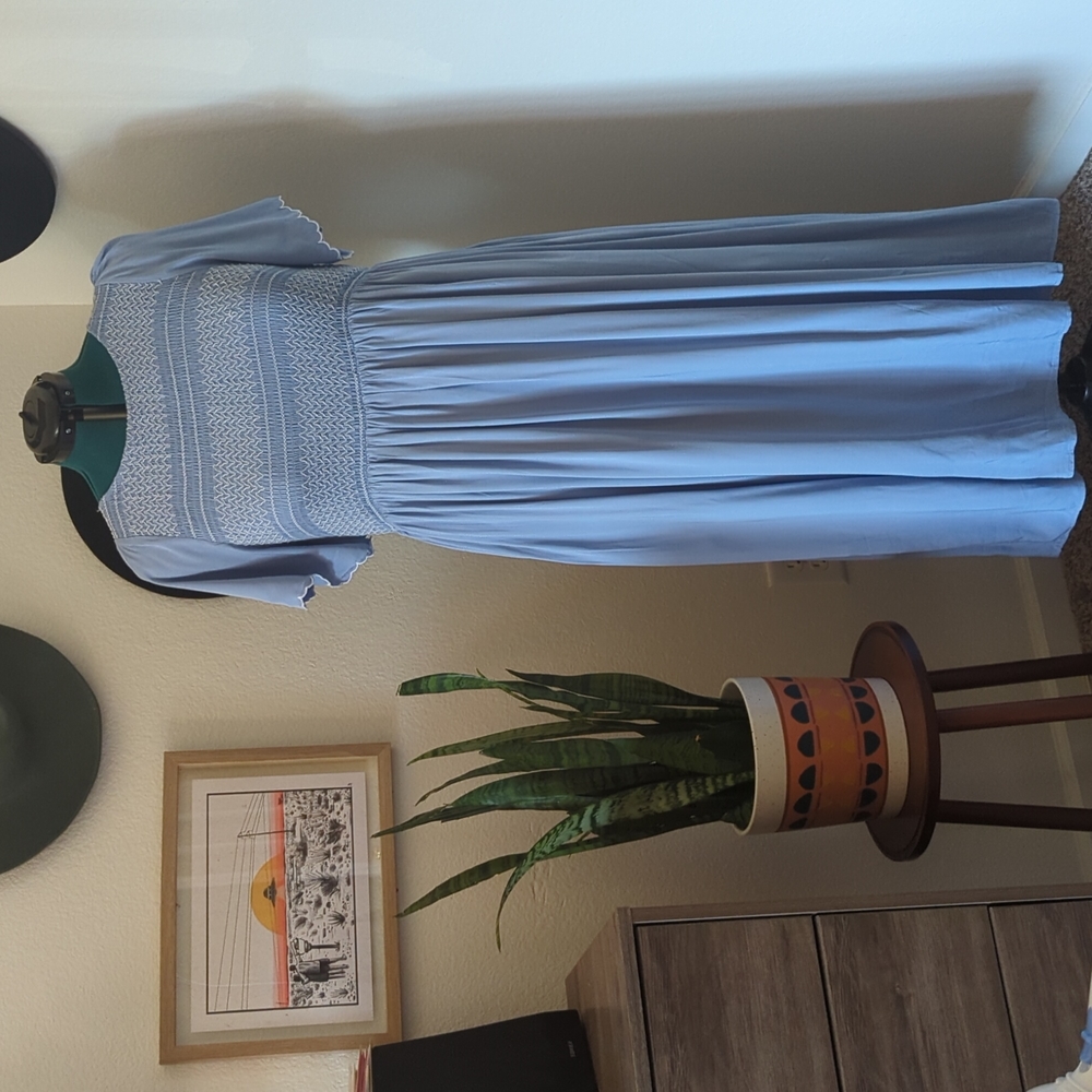Davi & Dani 1XL Beautiful Light Blue Dress with White Stitching